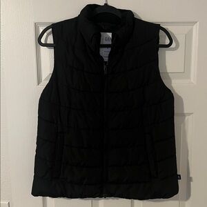 GAP Women's Classic Black Vest